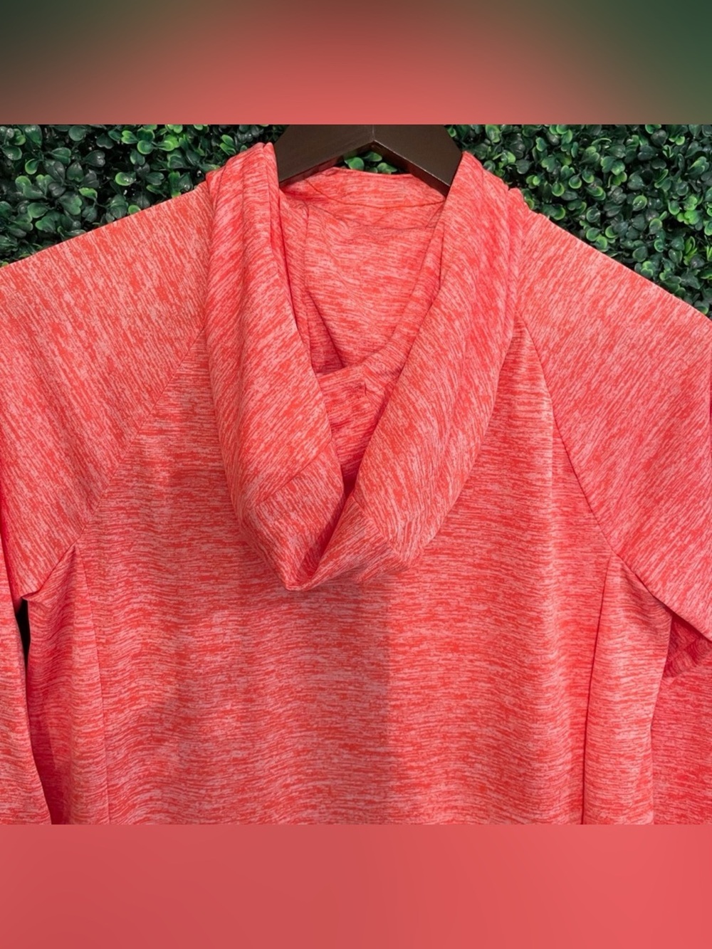 Under Armour HeatGear Tech Twist Hoodie 2.0 Women’s Orange Long Sleeve Pullover - Picture 8 of 11
